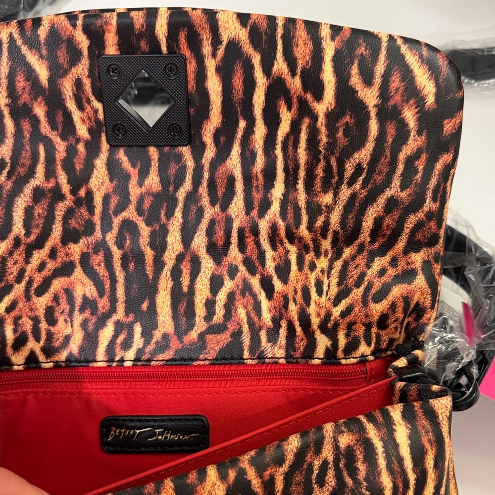 Betsey Johnson Soft Leopard Print Shoulder Bag, NWT - Picture 9 of 16